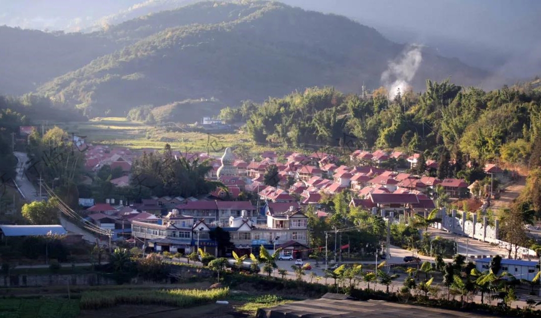 沧源佤山葫芦旅游小镇