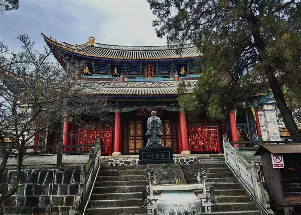 云南旅游,云南旅行社,云南团建公司,云南策划公司,云南会议会展,临沧旅游,临沧旅行社,临沧团建公司,临沧策划公司：邀您过个“滇红风雅年”：逛茶花节、品非遗、赏雪乡奇境！